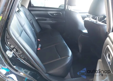 2018 Nissan Altima 2.5 Sr z USA, uszkodzony, nr VIN 1N4AL3AP9JC158559